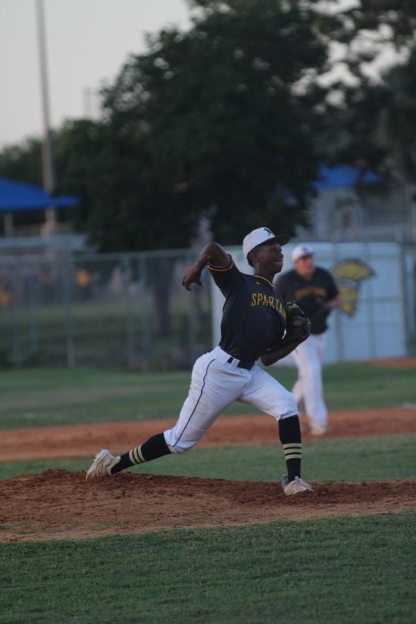 senior Ryan Marrow pitches in the Lakewood versus Palm Harbor game on April 18. 