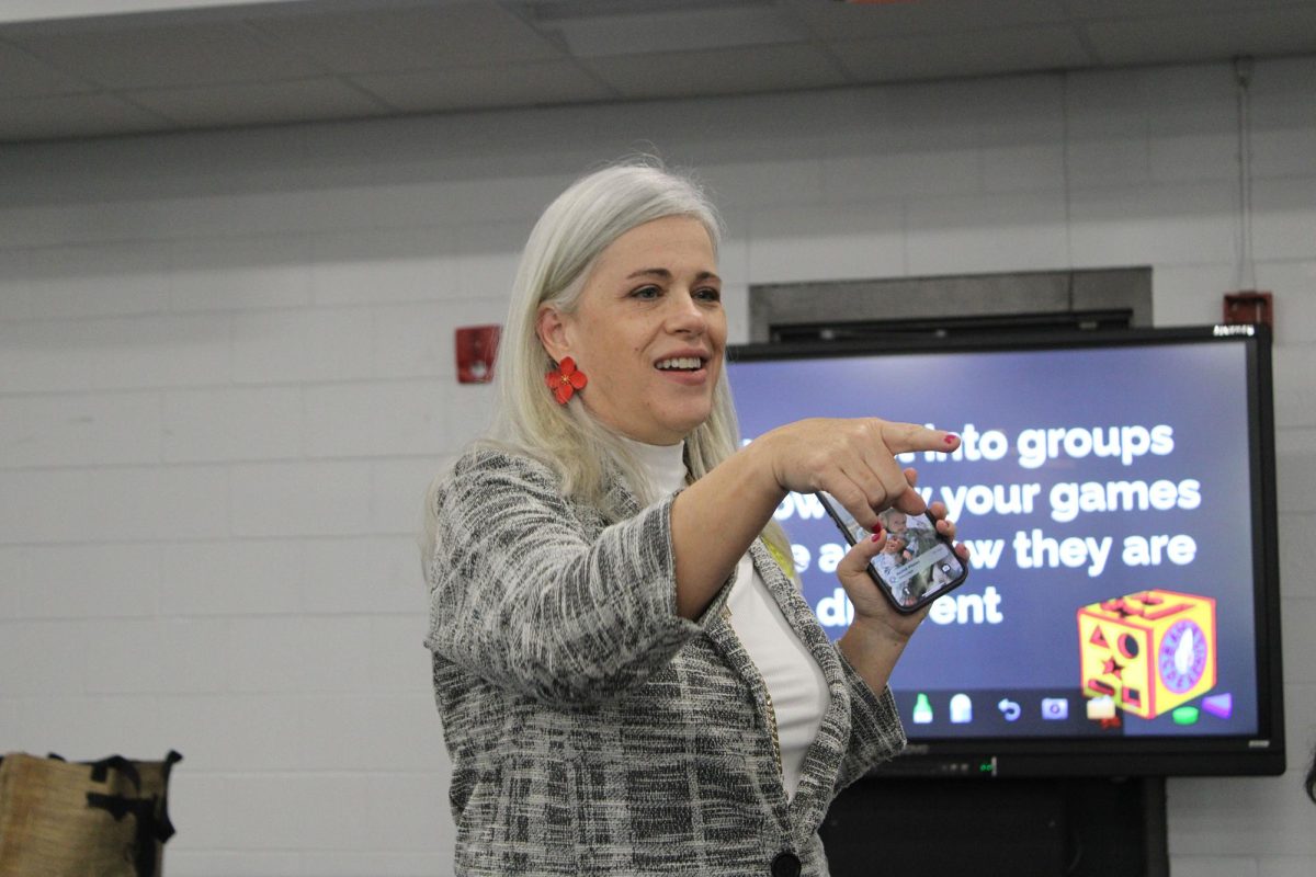 Founder of 'Miss Science', Smith-Dodgson goes from school to school educating children on topics related to all things STEM and creativity. She has found her work with children to be one of her most rewarding careers. "One of the things that I love is to see is where the kids I taught are today," she said.